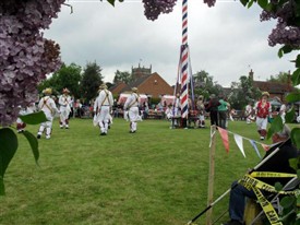 Photo:Wellow May Day Celebrations in 2010