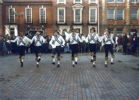 Photo:Broadstone Morris, Boxing Day 1981 in Retford Market Square, after the hunt had moved on