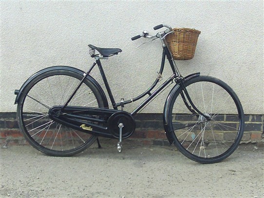 Photo:A more modern Humber bike