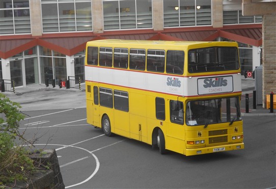Photo:Pulling out of Mansfield Bus Station, March 2015
