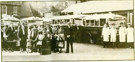Photo:Packed up and ready to go.  Newark holiday-makers await their whit coated chauffeurs at the town's bus ststion on Lombard Street