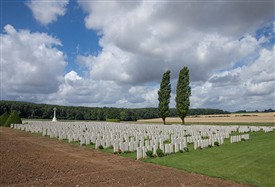 Photo:Guillemont Road Cemetery