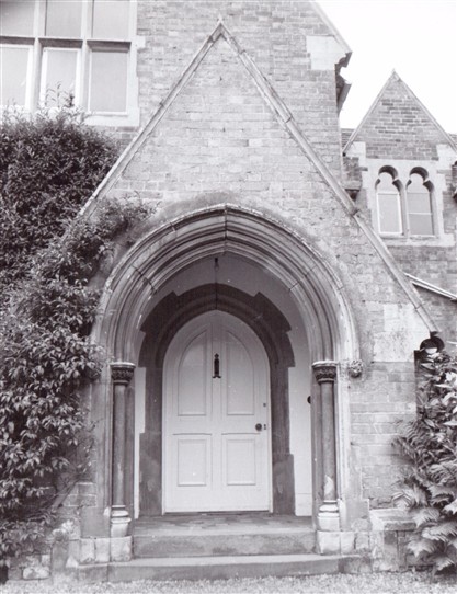 Photo:Epperstone Grange: Main entrance, July 1978