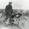 Page link: A Henley Motor Cycle at Elston