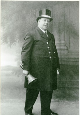 Photo:Bert Hall in his Town Crier's uniform, 1920s