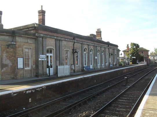 Photo: Illustrative image for the 'Newark Castle Station' page